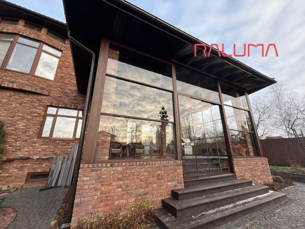 Обложка терраса Гильотина.jpg